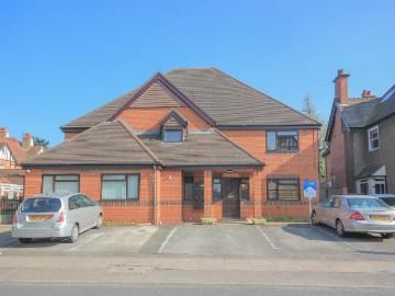 Dalton Lodge, Earlsdon, Coventry CV5, 1 bed bungalow to rent, £895 pcm | PrimeLocation