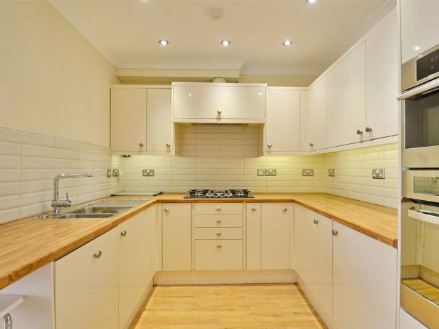 Dalton Square, Kingsdown, Bristol, Bristol BS2, 3 bed terraced house to rent, £2,000 pcm | PrimeLocation