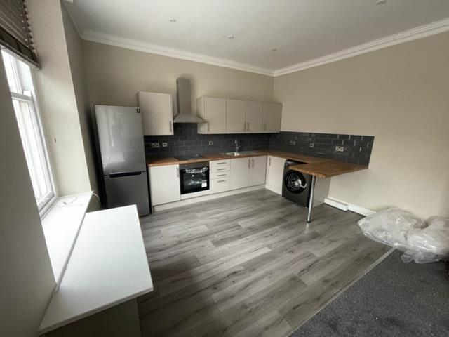 Dalton Square, Lancaster LA1 4 bed private hall to rent £693 pcm £160 pw