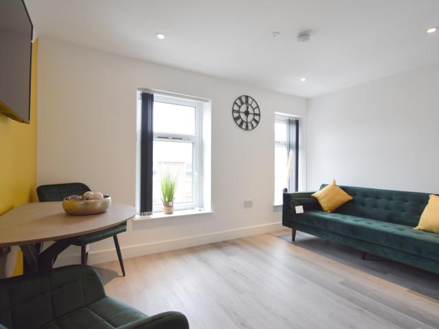 Dalton Street Flat 2 2Let2