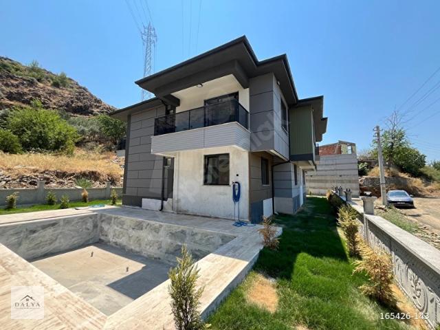 DALYA GAYRİMENKUL'DEN HAVUZLU SİTE'DE DOĞA MANZARALI 2+1 DAİRE