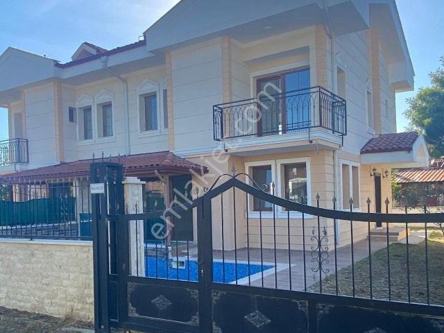 Dalyan'da Satılık Sıfır 4+1 Havuzlu Villa