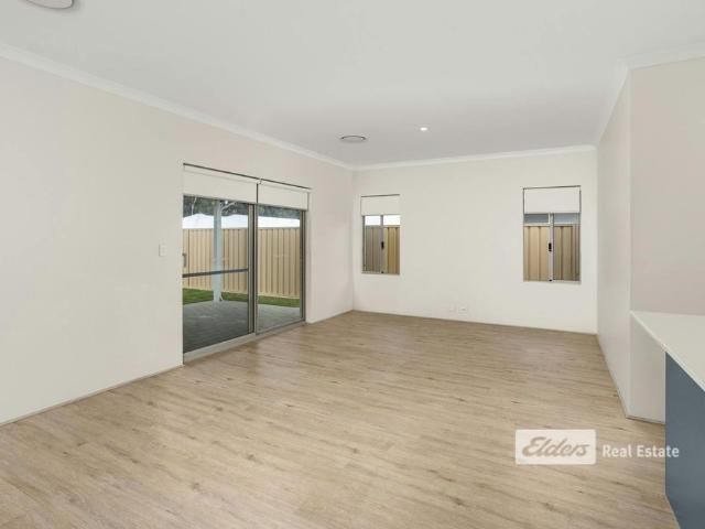 DALYELLUP OCEANSIDE HOME