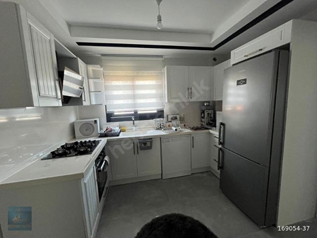 Dalaman Merkez Mahallesinde 1+1 Full Eşyalı Satılık Ara Kat Lüks Daire
