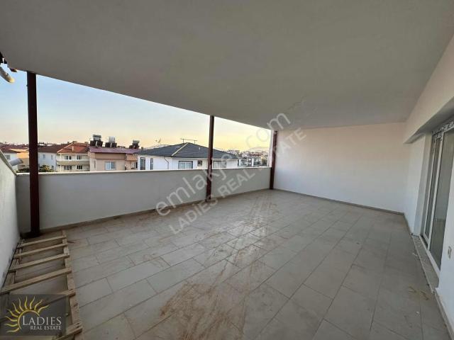 Dalaman Karaçalıda 140 M² Net, Geniş Ve Ferah 3+1 Çatı Dubleks!