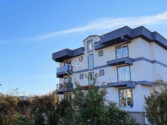 Dalaman Karaçalı Mahallesinde 2+1 Satılık Çift Balkonlu Daire