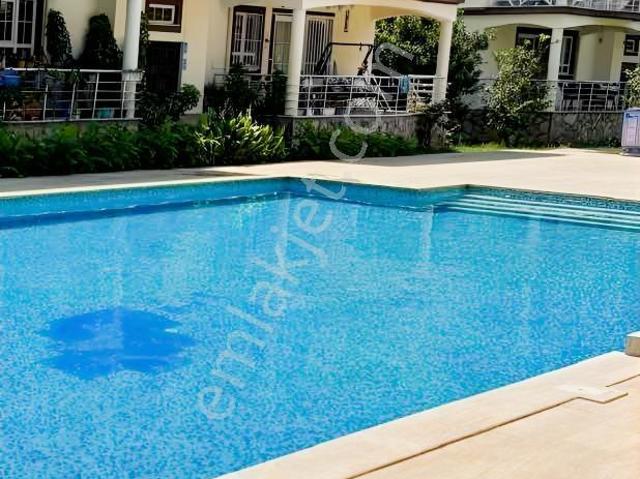 Dalaman'da Satılık Havuzlu Sitede Daire