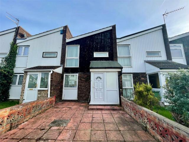 Dalberg Way, Abbey Wood, London, SE2 2 bed terraced house to rent £1,750 pcm £404 pw