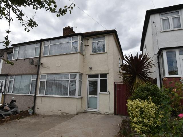 Dale Avenue HA8, 3 bed end terrace house to rent, £2,450 pcm | PrimeLocation