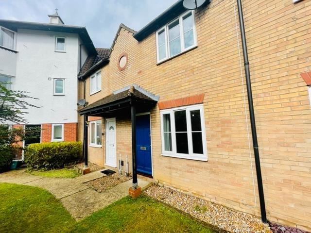 Dale Close, Stanway, Colchester CO3, 2 bed property to rent, £1,150 pcm | PrimeLocation