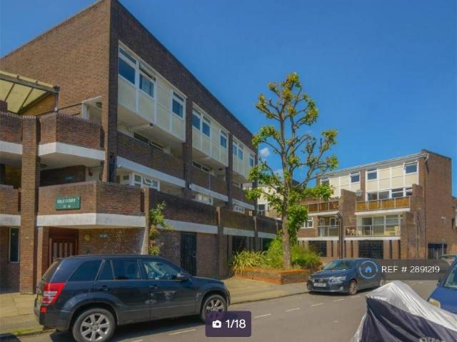 Dale Court, Kingston Upon Thames, KT2 4 bed flat to rent £3,300 pcm £762 pw