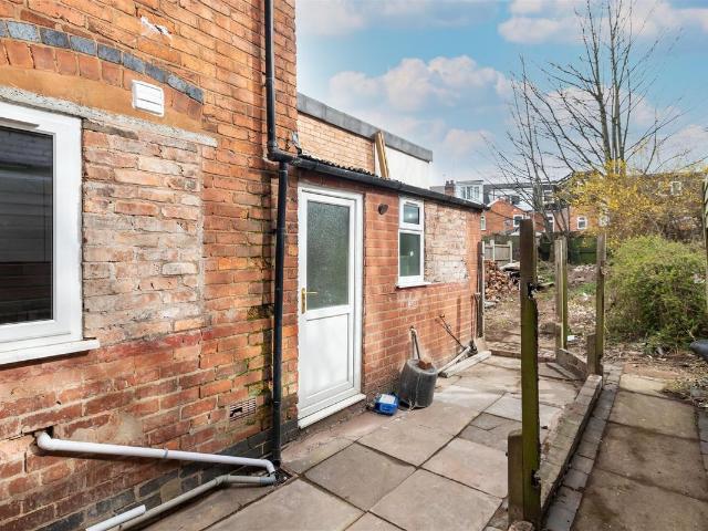 Dale Road, Birmingham, West Midlands B29, 3 bed shared accommodation to rent, £541 pcm | PrimeLocation