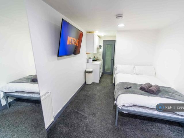 Dale Road, Birmingham, B29 Studio to rent £1,150 pcm £265 pw