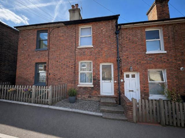 Dale Street, Tunbridge Wells 2 bed terraced house to rent £1,450 pcm £335 pw