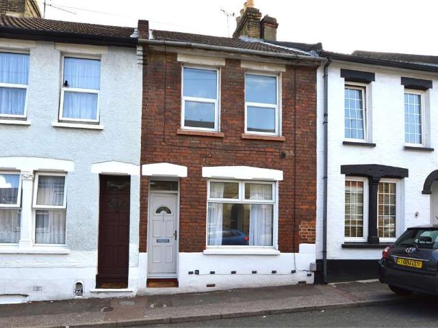 Dale Street, Chatham ME4, 2 bed terraced house to rent, £1,250 pcm | PrimeLocation