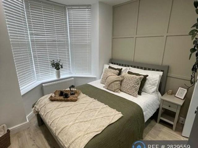 Dale Street, Rugby, CV21 1 bed in a house share to rent £650 pcm £150 pw