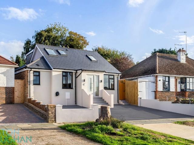 Dale View, Hove BN3, 4 bed semi detached house to rent, £2,950 pcm | PrimeLocation