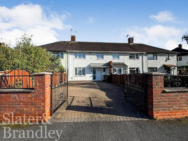 Dalehead Road, Nottingham. 3 bed terraced house to rent £1,100 pcm £254 pw