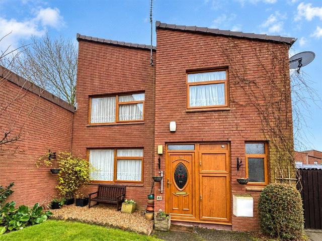Dalelands, Hollinswood, Telford, Shropshire TF3, 3 bed semi detached house to rent, £1,000 pcm | PrimeLocation