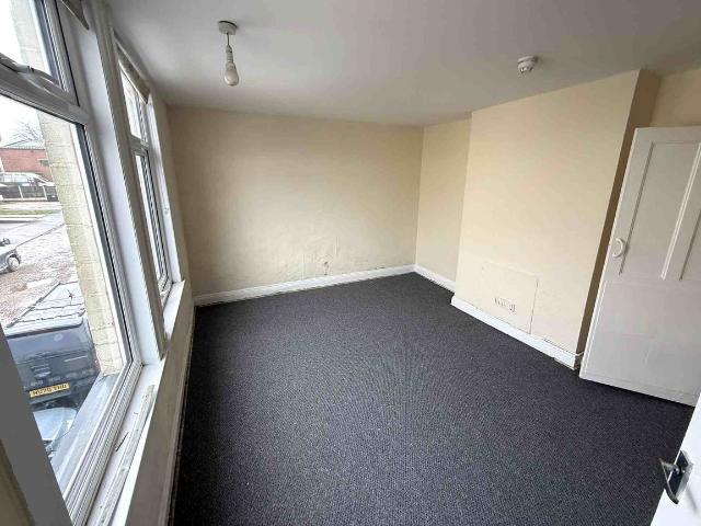 Dalestorth Street, Sutton In Ashfield NG17, 1 bed flat to rent, £550 pcm | PrimeLocation