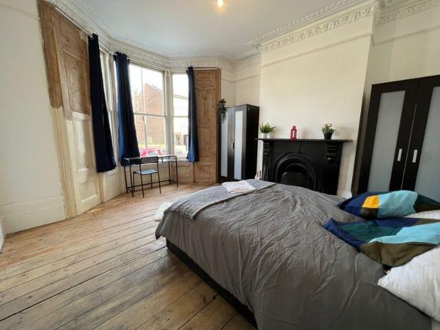 Daleview Road, London N15, 6 bed terraced house to rent, £800 pcm | PrimeLocation
