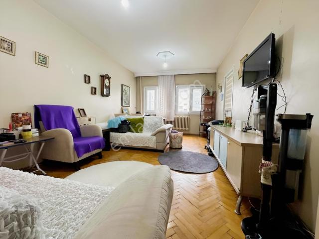 Dalgıçkent'te Ara Kat 3+1 Satılık Daire