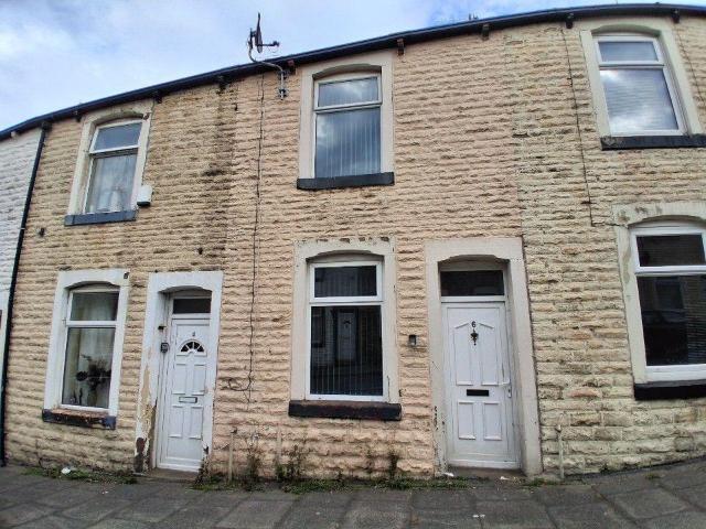 Dall Street, Burnley BB11 2 bed terraced house to rent £585 pcm £135 pw