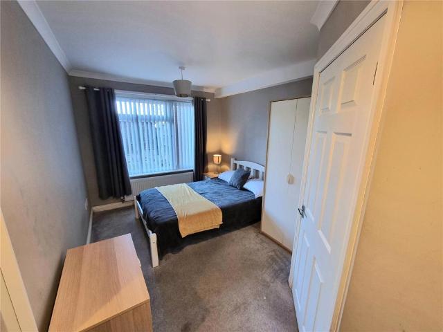 Dallamoor, Hollinswood, Telford. 1 bed in a house share to rent £600 pcm £138 pw