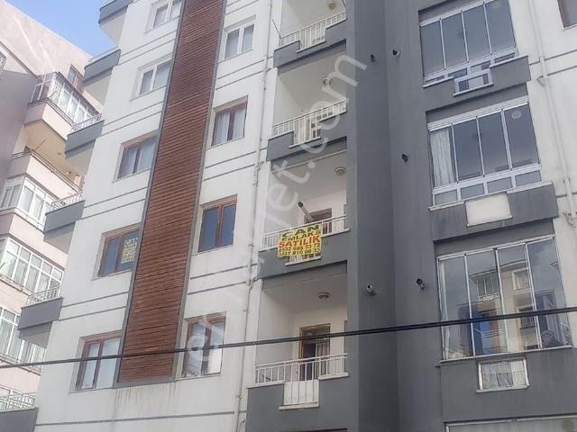Dalmaz Mah.özüdoğru Apt.a Blok Kat 2 Daire 10 Da 3+1 Kilwerli Ebebeyn Banyolu
