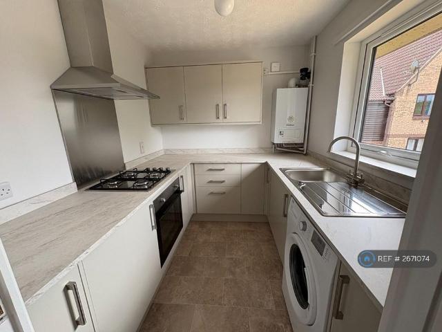 Dalrymple Way, Norwich, NR6 2 bed flat to rent £1,195 pcm £276 pw