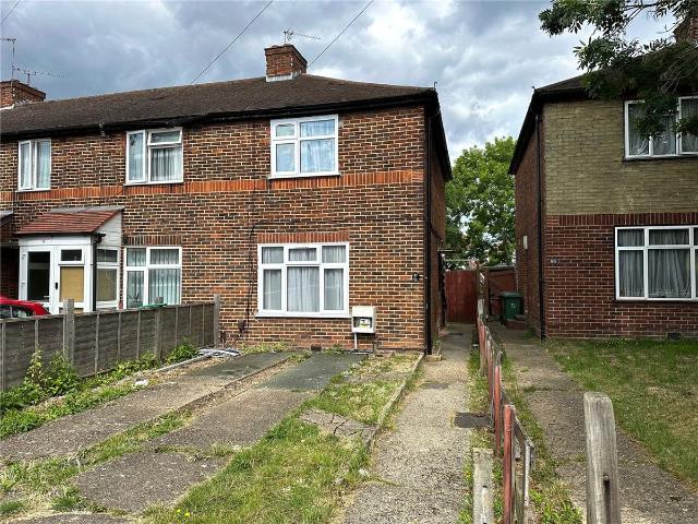 Dalston Gardens, Stanmore, Middx HA7, 2 bed end terrace house to rent, £2,000 pcm | PrimeLocation