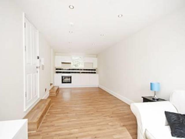 Dalston Lane, Hackney, E8 C3602FF9 A4DA 4DB4 B5A5 2B70CED05CA6 Castles Estate Agents