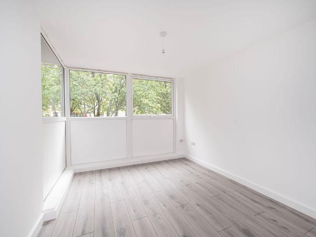 Dalston Lane, Hackney, London E8, 1 bed flat to rent, £2,100 pcm | PrimeLocation