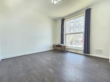 Dalston Lane, London E8 1 bed flat to rent £1,800 pcm £415 pw