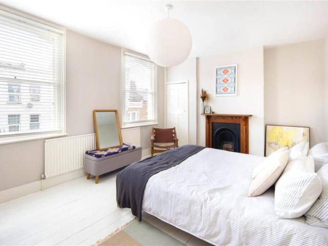 Dalston Lane, London E8, 2 bed shared accommodation to rent, £1,400 pcm | PrimeLocation