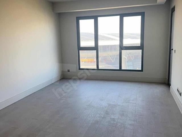 Dap Yeni Levent büyük tip 2+1 ebeveyn banyolu 164 m2 kiralık