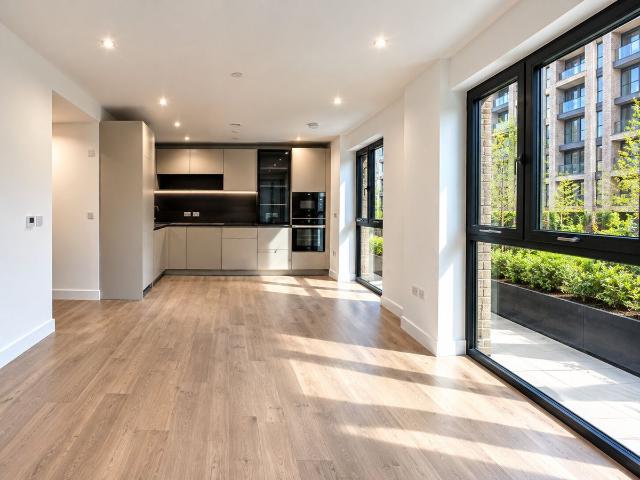 Darter House, Anax Street, London N4, 2 bed flat to rent, £3,200 pcm | PrimeLocation