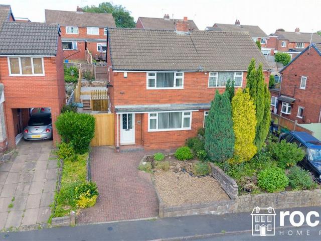 Dartford Place, Stoke On Trent, Staffordshire ST6, 3 bed semi detached house to rent, £995 pcm | PrimeLocation