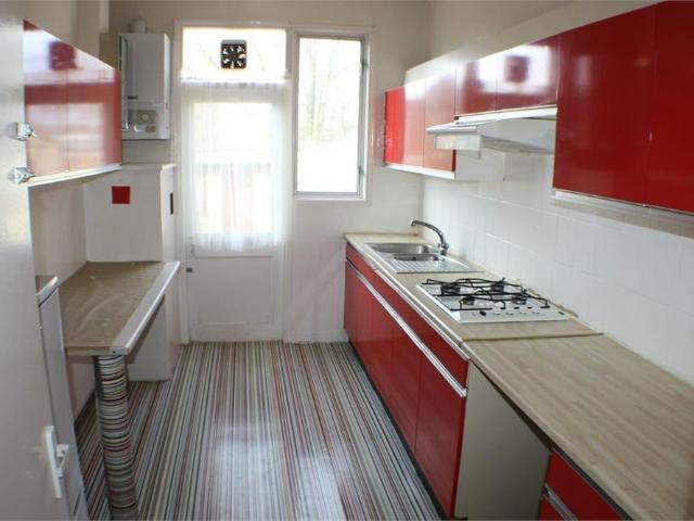 Dartmouth Road, London, HENDON, NW4 3 bed terraced house to rent £2,500 pcm £577 pw