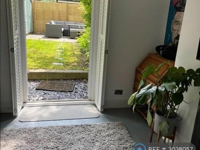 Dartmouth Road, London, SE23 1 bed in a flat share to rent £950 pcm £219 pw