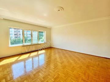 Darüşşafaka Çağdaş Boğaziçi Sitesinde Kiralık 3+1 Daire