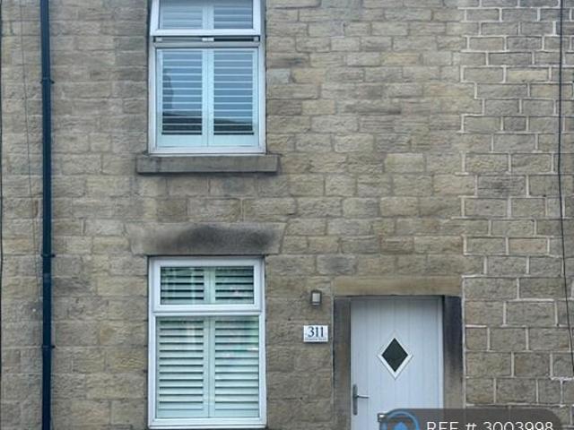 Darwen Road, Bolton, BL7 2 bed terraced house to rent £975 pcm £225 pw