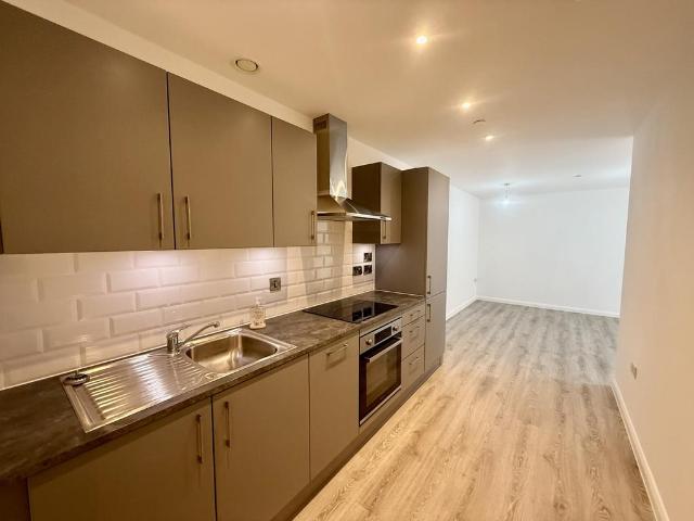 Darwin Street, Birmingham, B12 2 bed apartment to rent £1,150 pcm £265 pw