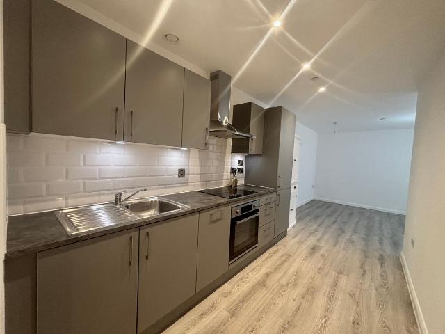 Darwin Street, Birmingham B12, 2 bed flat to rent, £1,100 pcm | PrimeLocation