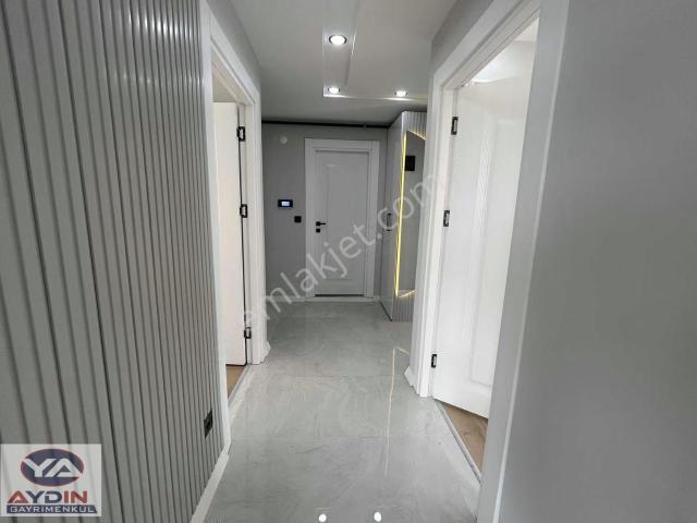 Darıca Emek Mahallesi 2+1 Asansörlü 90 M2 Satılık Ara Kat Daire