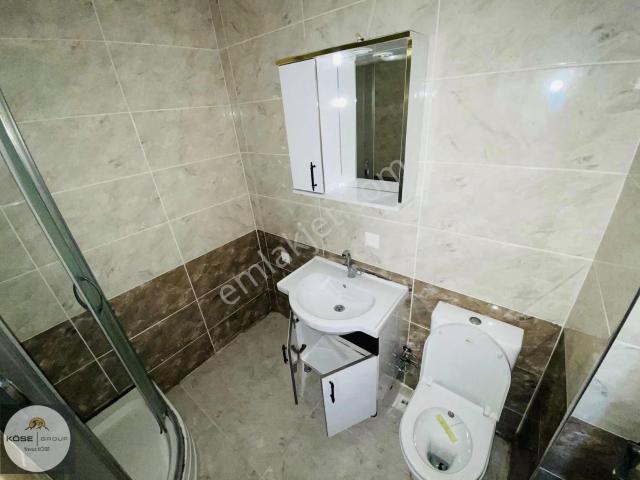 Darıca Kazımkarabekirde Kiralık 2+1 Daire ! Otopark Üstü