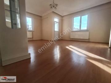 Darıca Osman Gazi De 3+1 Cadde Üzerinde 145m² Ara Kat 2006 Yapım