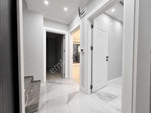 Darıca Marmarayın Yakının Da 4+1 220m2 Üst Dubleks