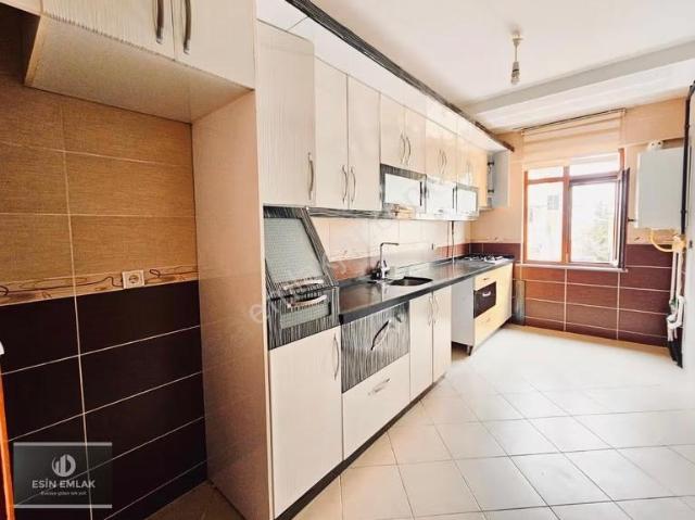 Darıca Nenehatunda 3+1 Satılık Ara Kat