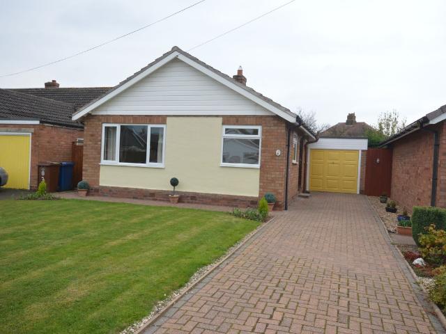 Darby Avenue, Lichfield WS14, 2 bed bungalow to rent, £1,150 pcm | PrimeLocation